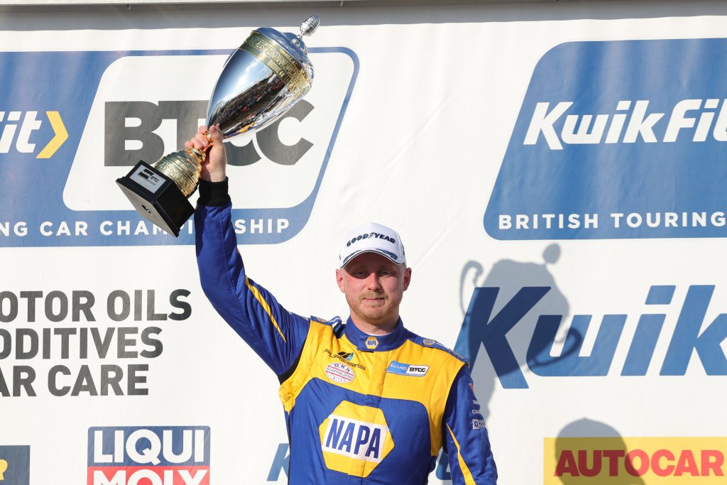 High fives for record-breaking Ash Sutton